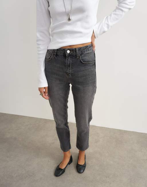 Topshop Orson mid rise comfort straight jean in washed black, 3 of 5