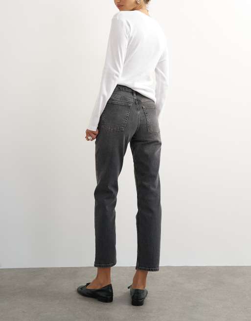 Topshop Orson mid rise comfort straight jean in washed black, 4 of 5