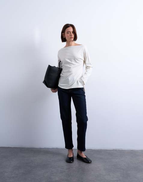 Topshop – Orson – Wygodne ciemnoniebieskie jeansy ze średnim stanem - view 1