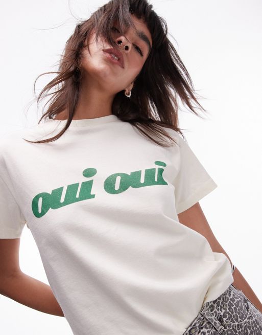 Topshop – Oui Oui – Knapp geschnittenes T-Shirt in Creme