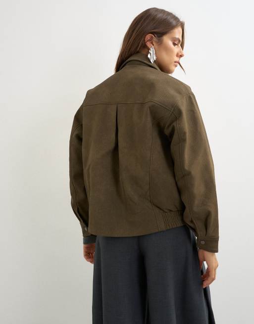 Topshop Oversize-Bomberjacke in braun in Lederoptik, 3 von 4