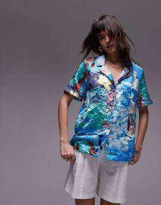 Topshop - Oversize-Hemd mit mehrfarbigem Resort-Print-Bunt