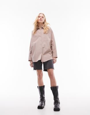 Topshop - Oversize-Popelinehemd in Braungrau-Bunt