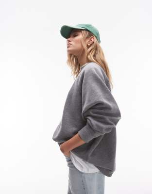 Topshop - Oversize-Pullover in meliertem Dunkelgrau mit Raglanärmeln