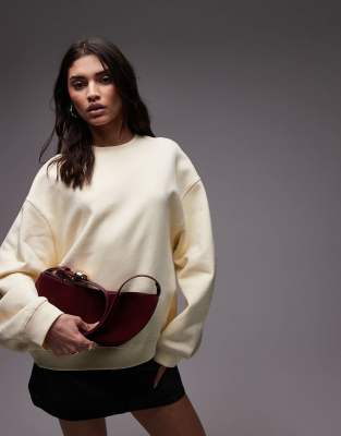 Topshop - Oversize-Sweatshirt in Buttermilchgelb mit Ziernaht-Neutral