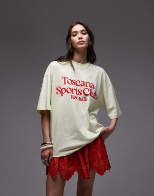 Topshop - Oversize-T-Shirt aus Jersey in Gelb mit „Toscana Sports Club"-Print-Grün