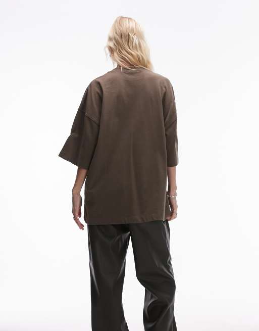 Topshop – Oversize-T-Shirt in dunklem Khaki mit überschnittener Schulter, 4 von 4