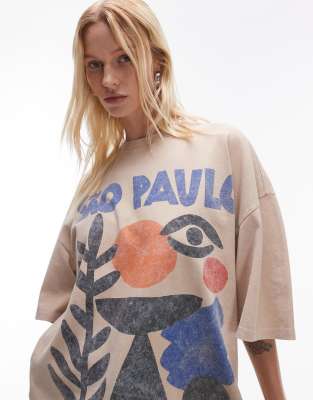 Topshop - Oversize-T-Shirt in Ecru mit „Sao Paulo"-Grafik-Neutral