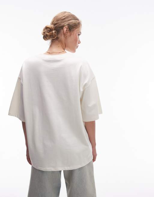 Topshop – Oversize-T-Shirt in Ecru mit „Stockholm“-Grafik, 2 von 4