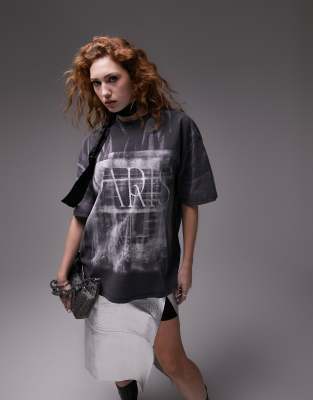 Topshop - Oversize-T-Shirt in Schwarz mit „Paris"-Grafikprint-Blau