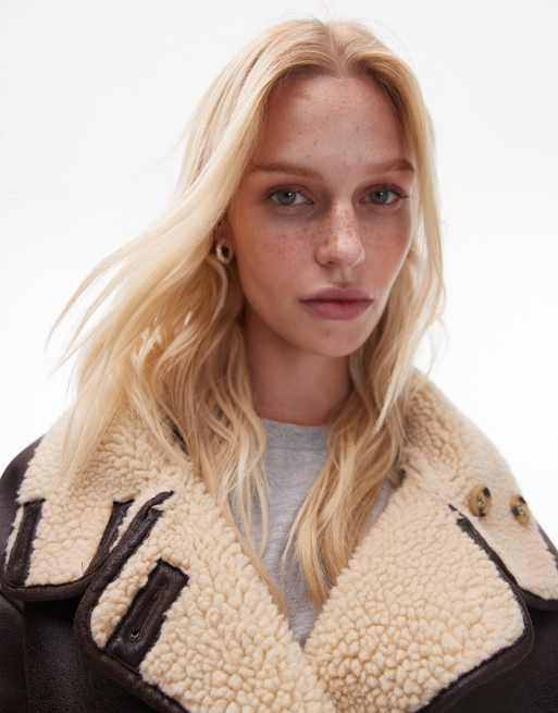 Topshop – Oversize-Trenchcoat aus Kunstleder in Dunkelbraun mit Lammfellimitat, 3 von 4