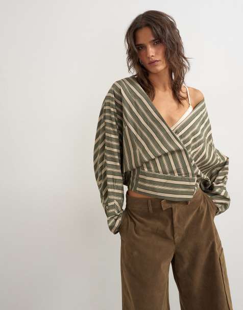 Topshop Oversize-Wickeloberteil mit Schalkragen und grünem Streifenmuster - view 1