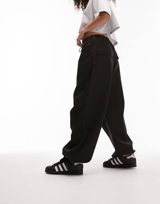 【SATIIIZ】Kazu Balloon Nylon Cargo Pants SATIIIZ】Kazu Balloon Nylon Cargo Pants (SATiiiZ/パンツ