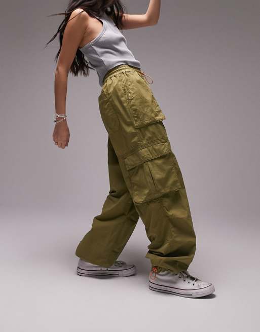 Topshop - Oversized cargobroek met ballonpijpen en contrasterende stiksels in kaki