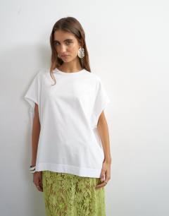 Oversized circle tank tee in white