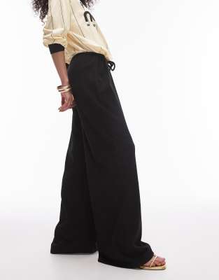 oversized crinkle drawstring straight leg pants in black