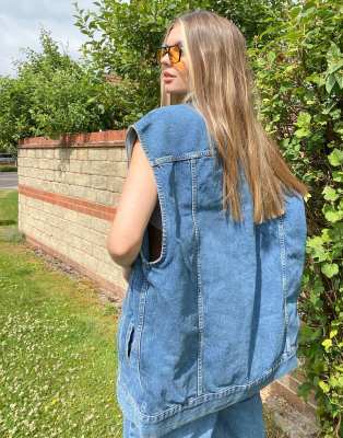 oversized denim gilet