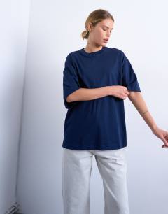 Oversized drop shoulder tee in navy
