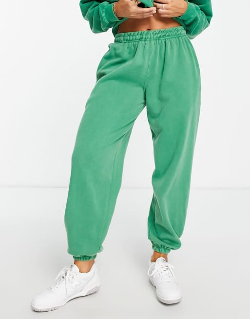 Topshop - Oversized joggingbroek met aansluitende boorden en vintage wassing in groen, deel van co-ord set
