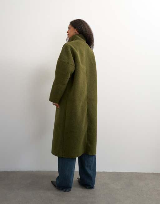 Topshop oversized Longline-Teddy-Mantel in Grün, 3 von 4