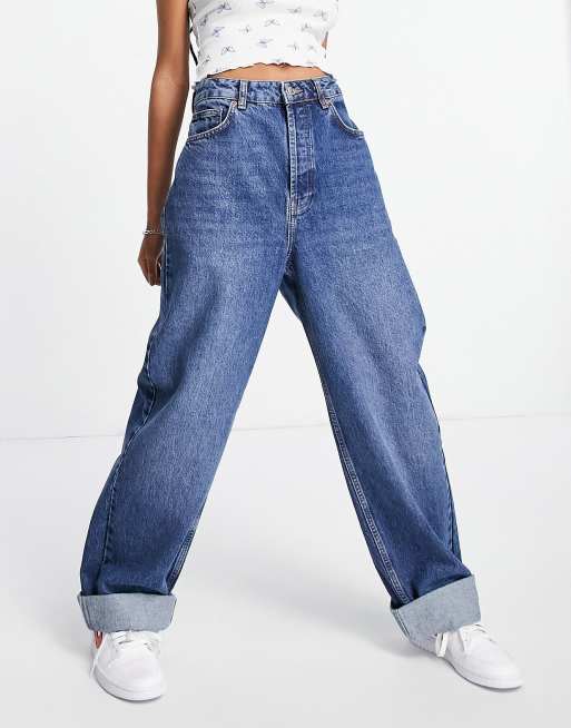 Oversized best sale mom jeans