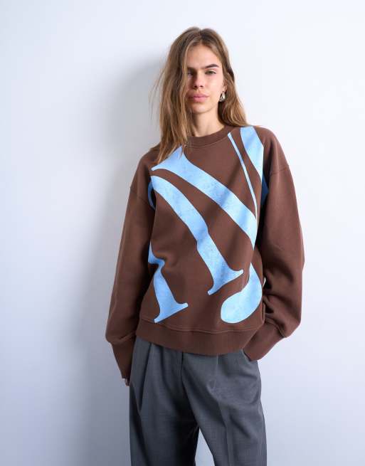 Topshop - Oversized sweatshirt met grafische 'NYC'-print in chocoladebruin, 2 van 4