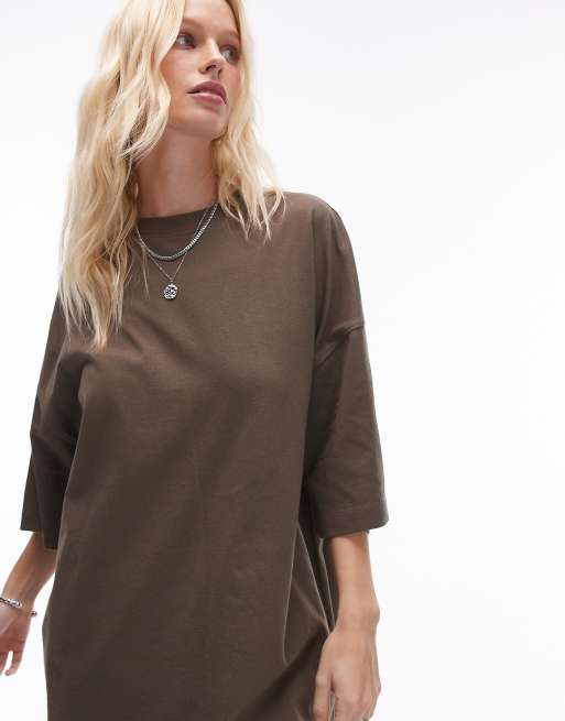 Topshop - Oversized T-shirt med sænkede skuldre i mørk kaki, 2 af 4