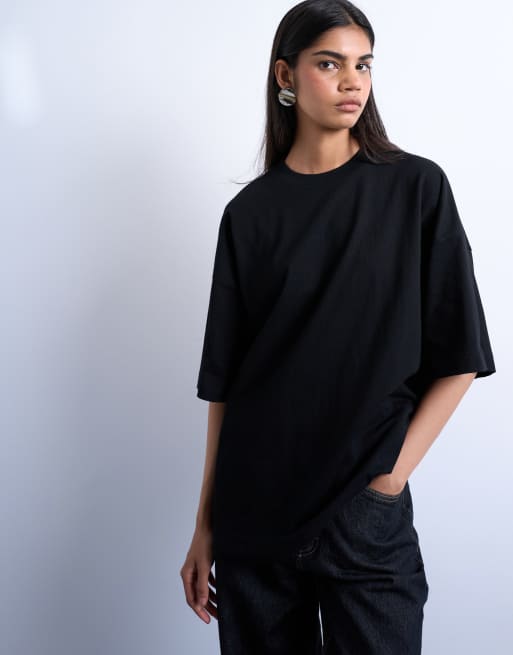 Topshop - Oversized T-shirt med sænkede skuldre i sort