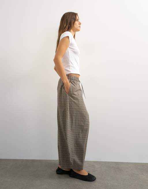 Topshop ovoid mid length trouser in blue check, 5 of 5