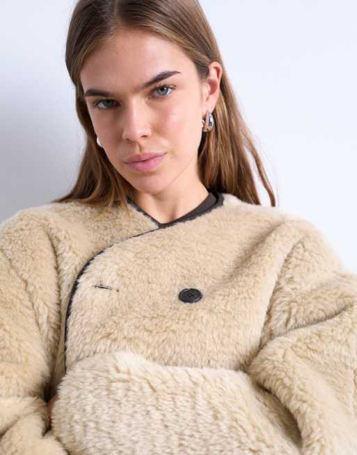 Topshop ovoid short shearling double breasted jacket in cream, 3 of 4