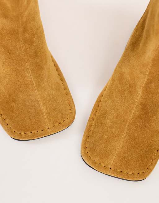 Topshop Pamela ankelboots i äkta mocka med blockklack i tan, 3 av 4