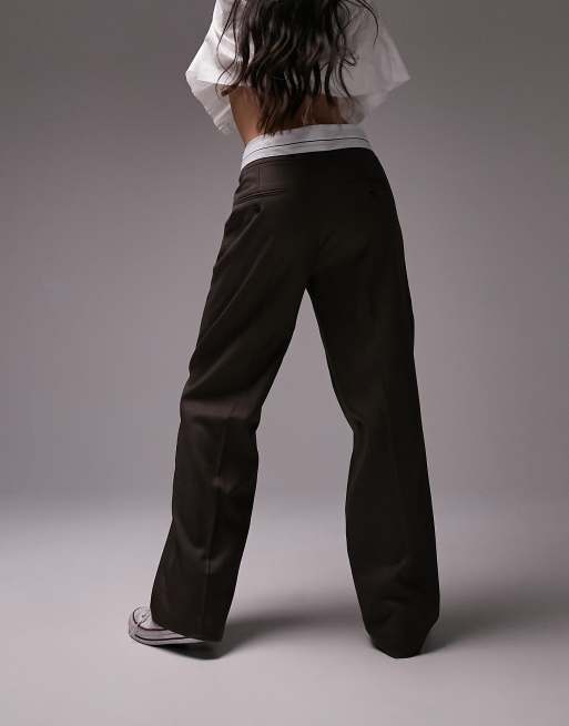 Topshop - Pantalon ajusté coupe masculine à taille basse avec taille repliée - Marron, 4 de 4