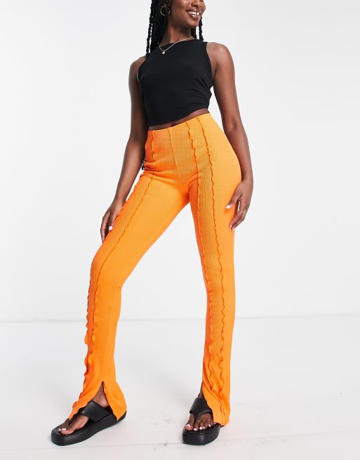 Topshop - Pantalon ajusté puis évasé à coutures apparentes - Orange, 2 de 4