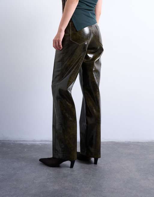Topshop - Pantalon ample en similicuir ultrabrillant avec poches profondes - Vert délavé, 3 de 5