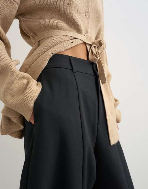 Topshop pantalón barrel de conjunto en negro, 2 de 5