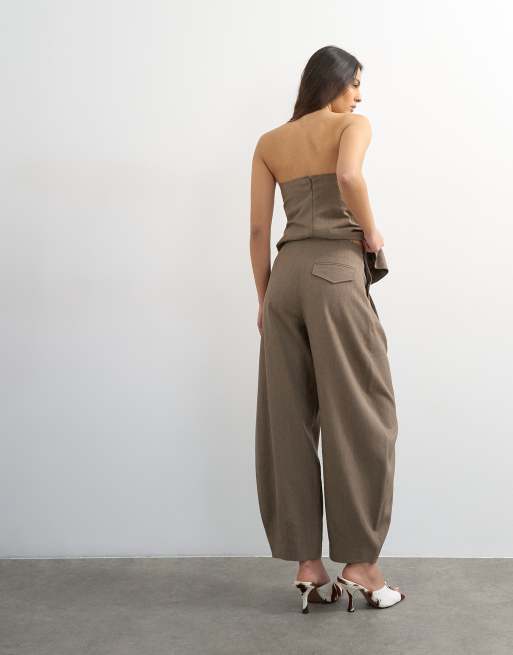 Topshop - Pantalon barrel d'ensemble habillé à ourlets bruts - Marron, 4 de 5