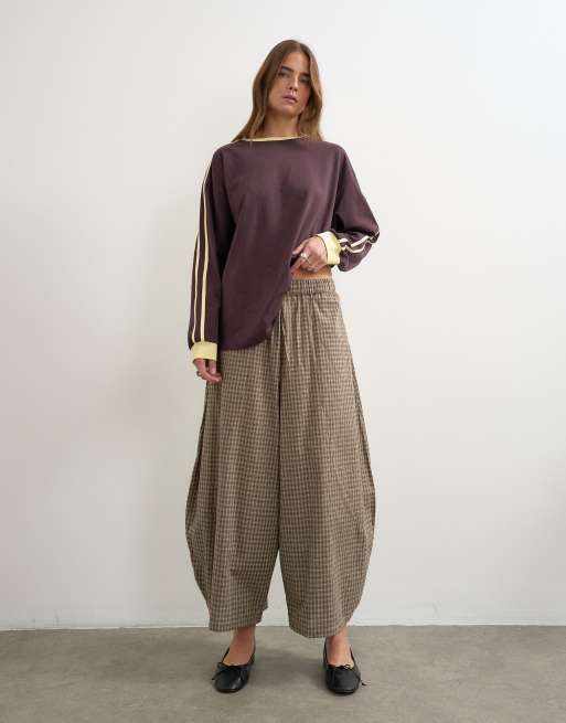 Topshop - pantalón de conjunto con corte horseshoe a cuadros, 1 de 5