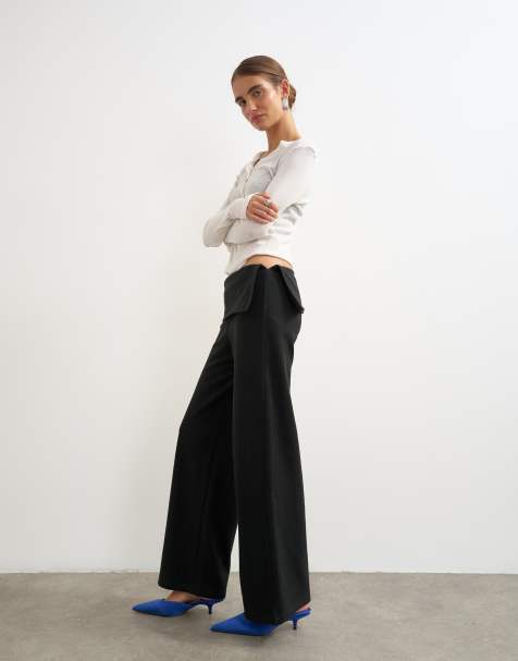 Topshop pantalón de pernera ancha supersuave con vuelta en negro - view 1