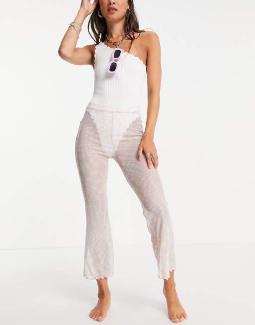 Topshop - Pantalon de plage évasé en tulle imprimé damier - Multicolore