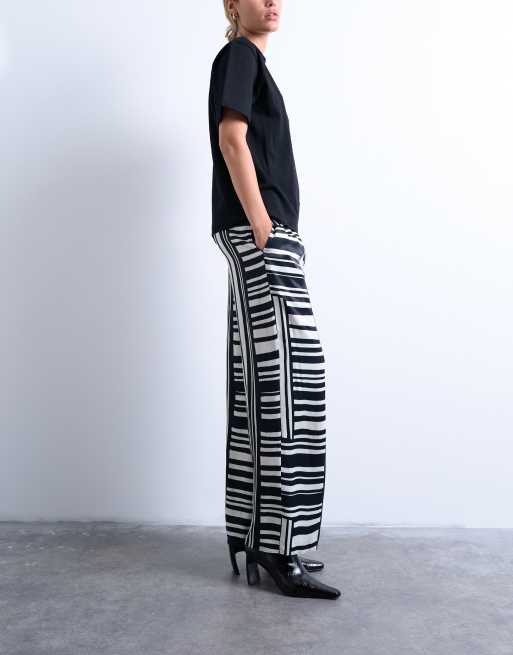 Topshop - Pantalon d'ensemble en satin à grosses rayures - Noir et blanc, 2 de 5