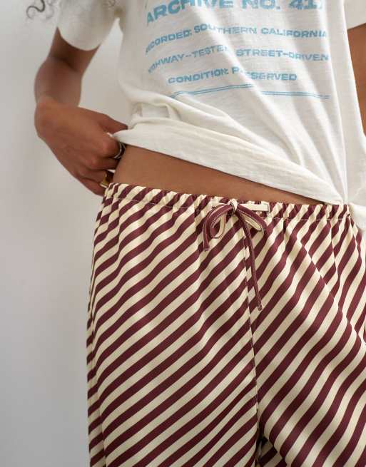 Topshop pantalon droit effet satin à rayures bordeaux, 3 de 5