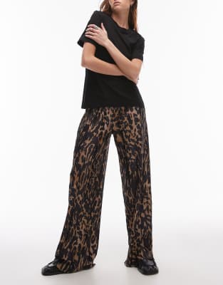 Topshop - Pantalon plissé à imprimé tâches léopard - Multicolore