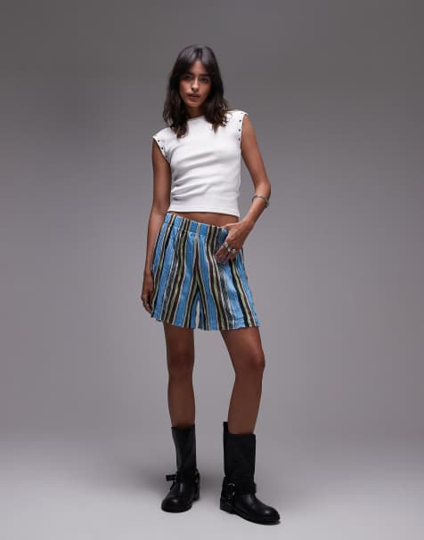 Topshop - Pantaloncini a righe multicolore a fondo ampio in tessuto stropicciato - view 1