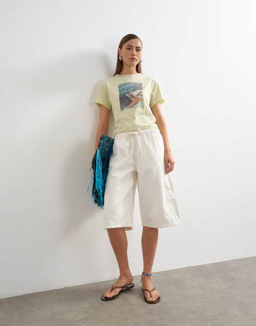 Topshop - Pantaloncini di jeans facili da indossare color osso