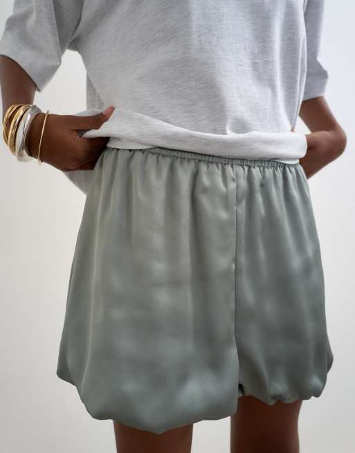 Topshop - Pantaloncini in raso verde salvia, 3 di 5