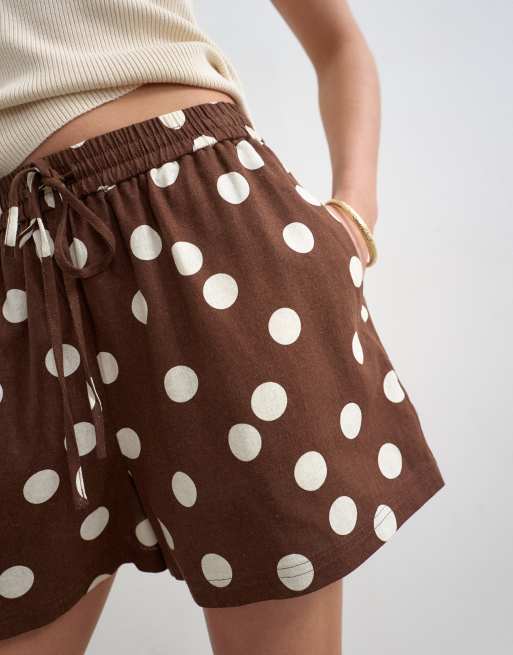 Topshop - Pantaloncini svasati in lino marroni a pois, 3 di 5