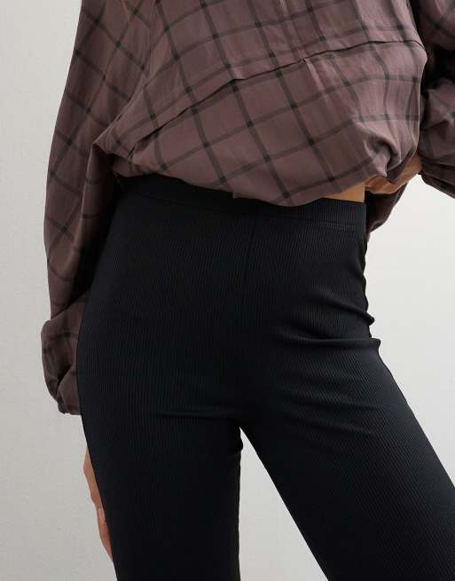Topshop - Pantalones capri negros de canalé, 4 de 5