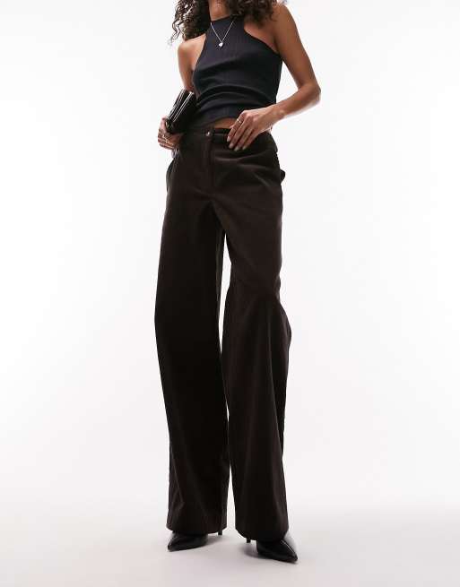 Topshop - Pantaloni a coste a fondo ampio color cioccolato