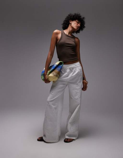 Topshop - Pantaloni a fondo ampio con dettaglio laterale in pizzo bianco in coordinato