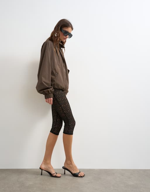 Topshop - Pantaloni capri in pizzo neri, 3 di 5